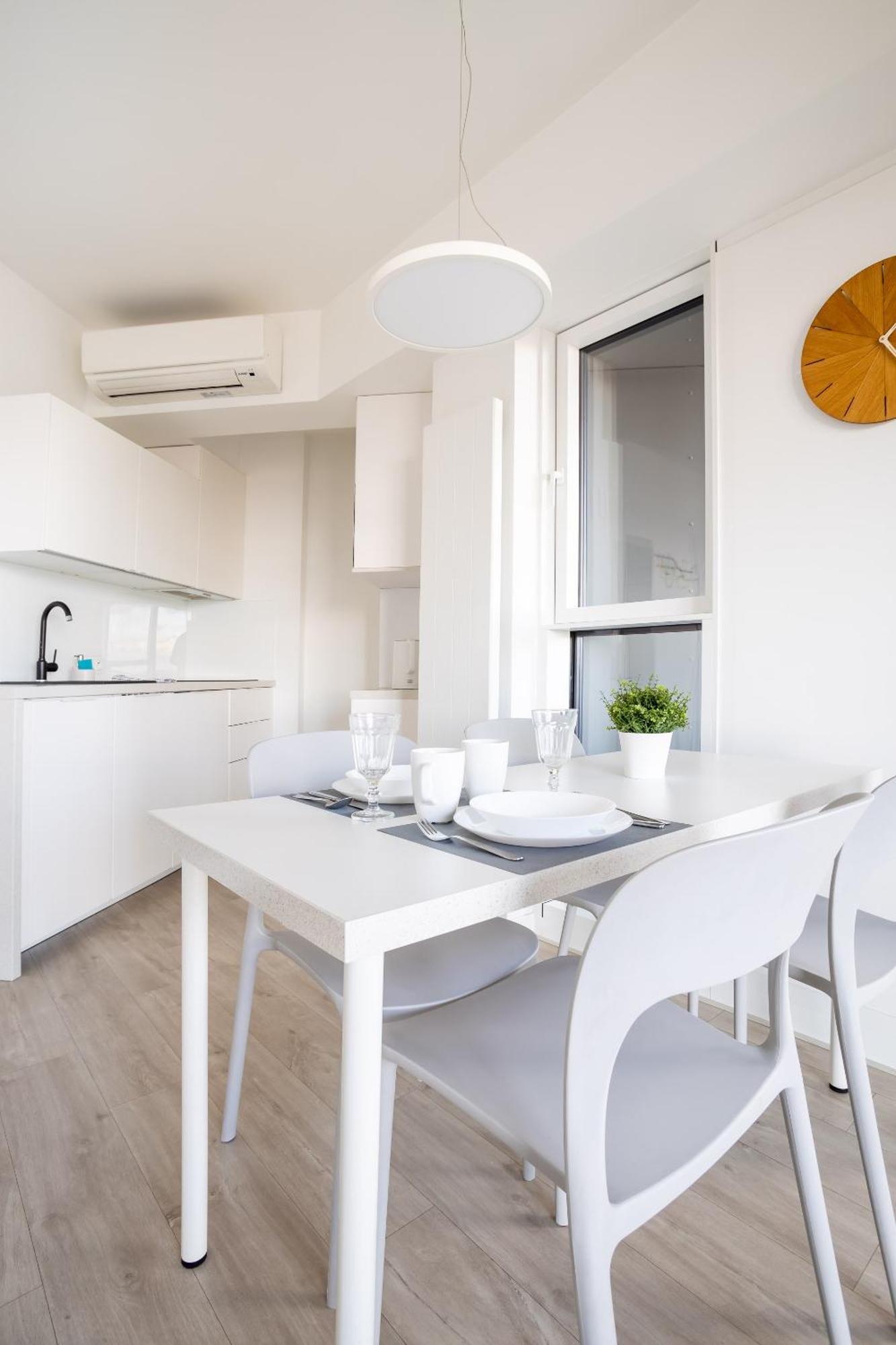 Apartamenty Towarowa Poznan Exterior photo